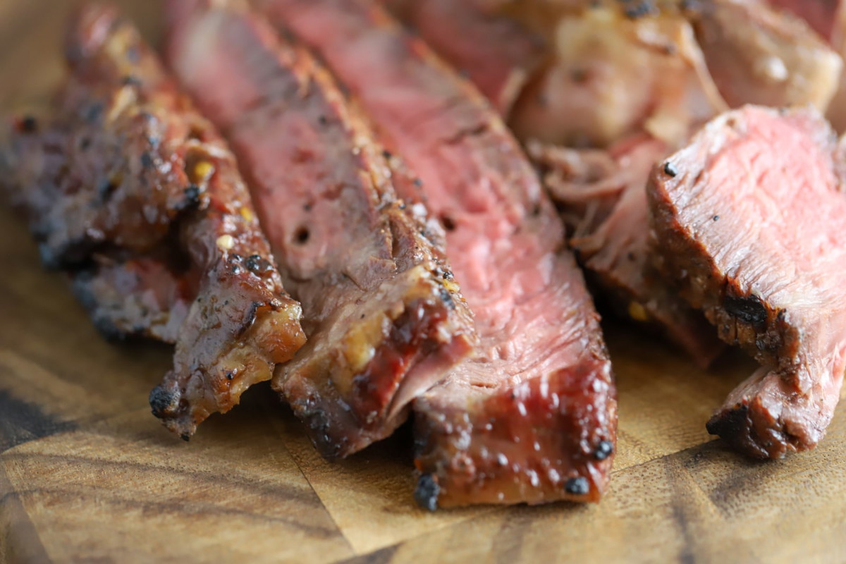 Dry Brine Tomahawk Steak