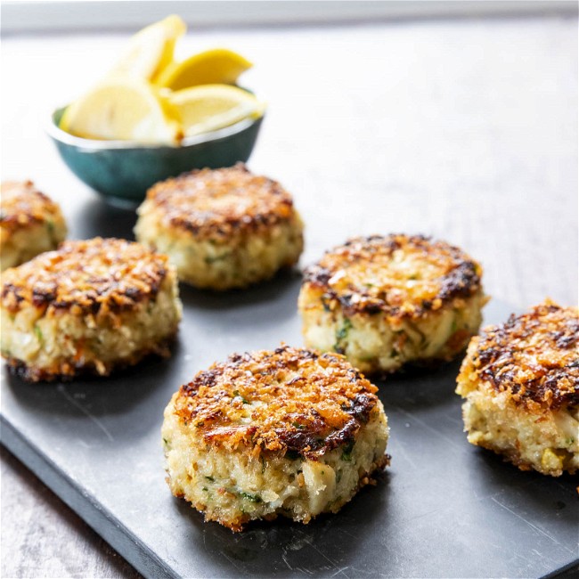 Image of Crab Cakes with Sesame Seeds and Aleppo Pepper