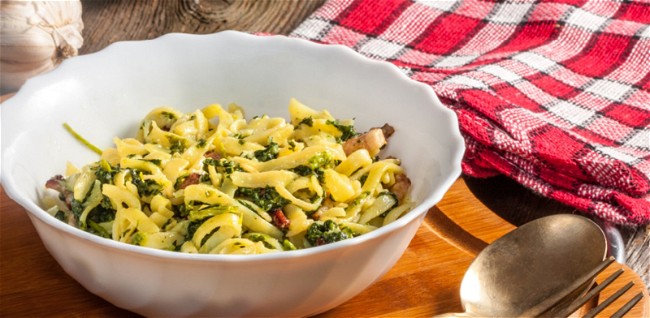 Image of Spinach & Bacon Pasta