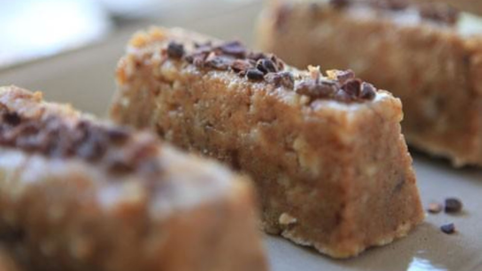 Image of Raw caramel blondies