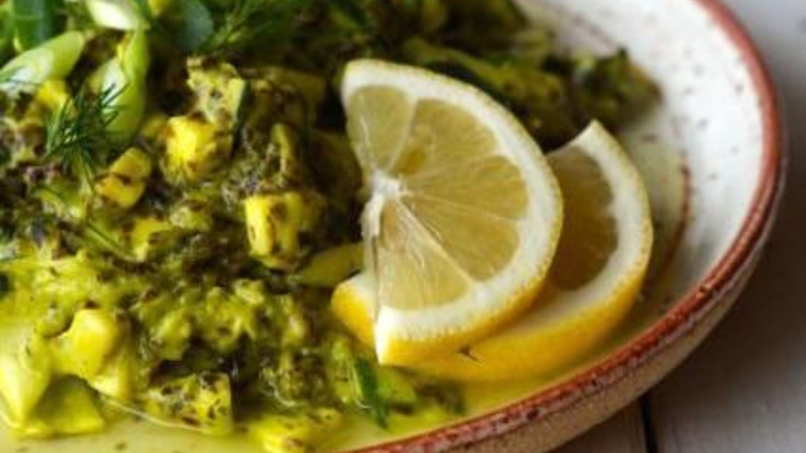 Image of Green seaweed salad