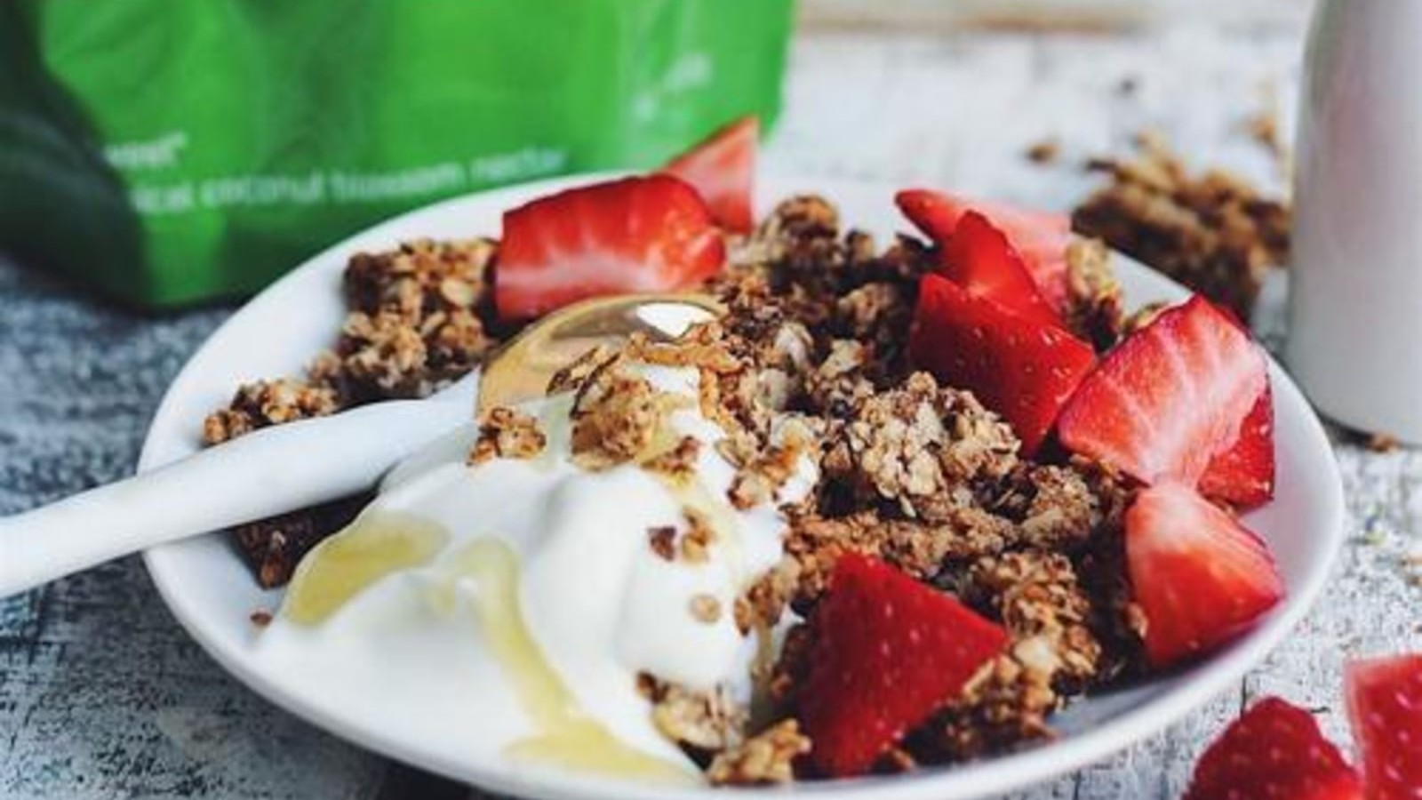 Image of Hazelnut crunch granola