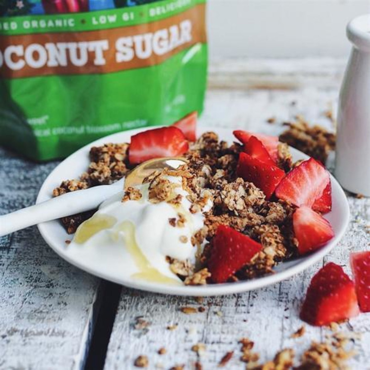 Hazelnut crunch granola