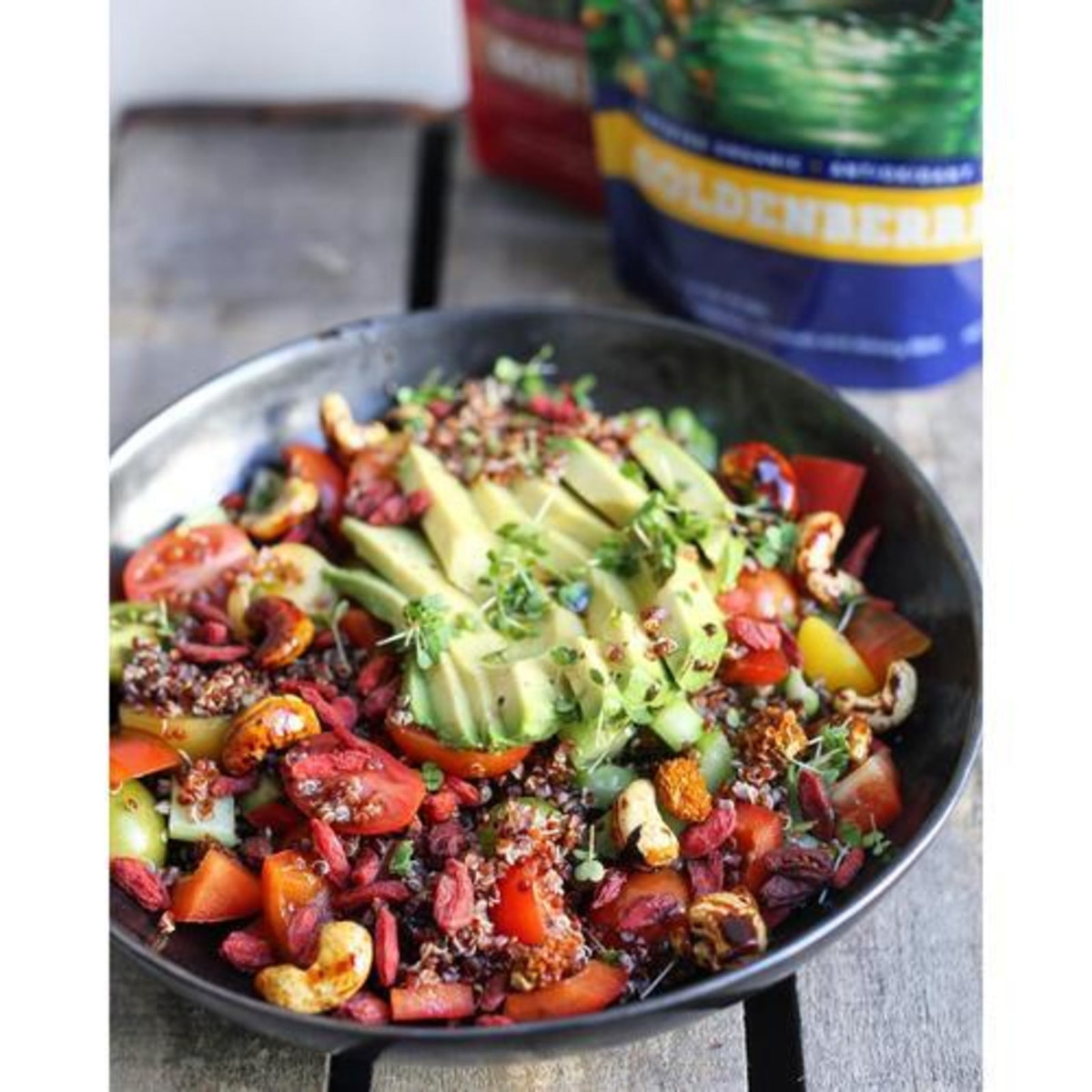 Quinoa and goldenberry salad