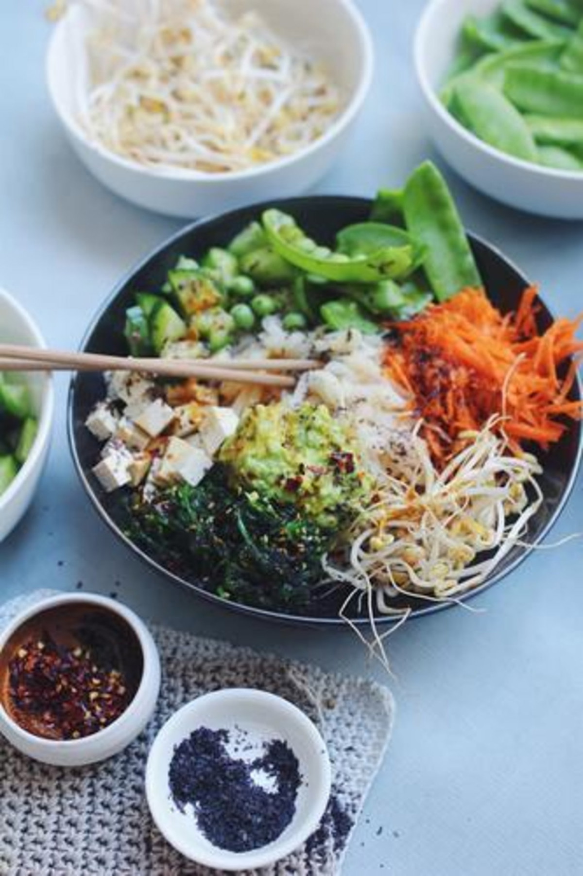 Vegan poke bowl