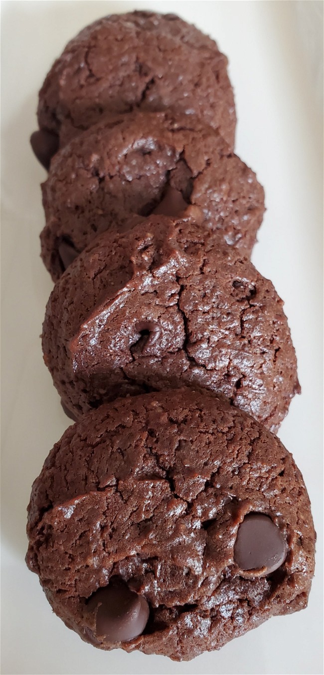 Image of Low Carb Mama's Chocolate Peanut Butter Cookies