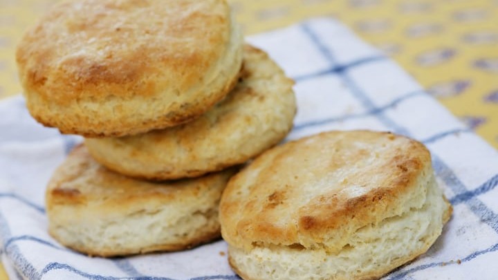 Image of Biscuits with Thyme