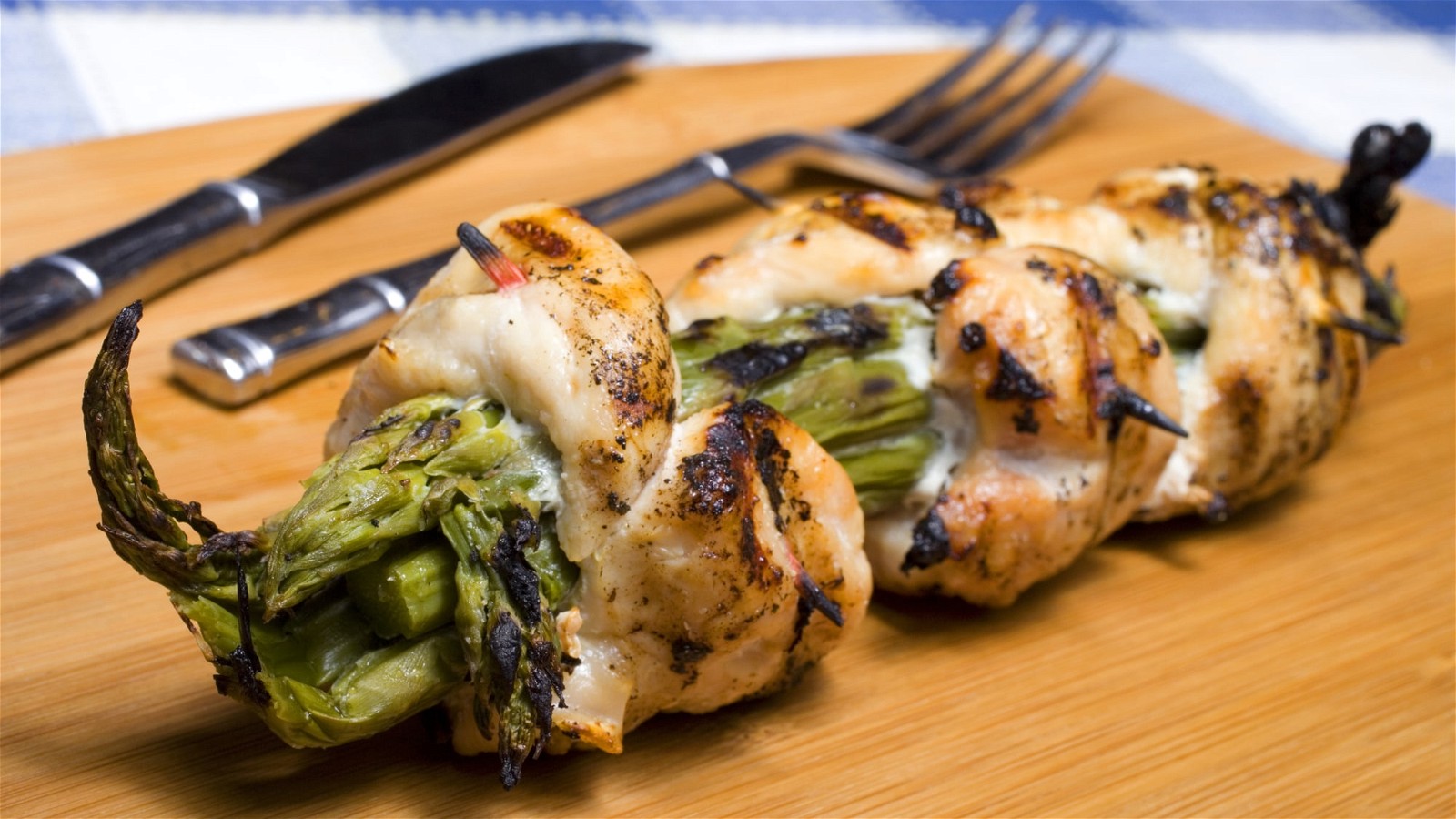 Image of Chicken-Wrapped Asparagus 