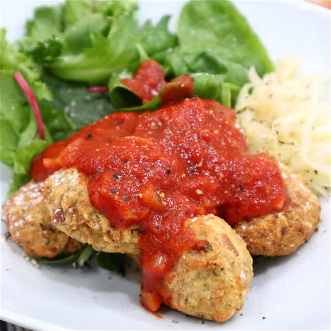 Image of Tuna 'Meatballs' & Tomato Sauce