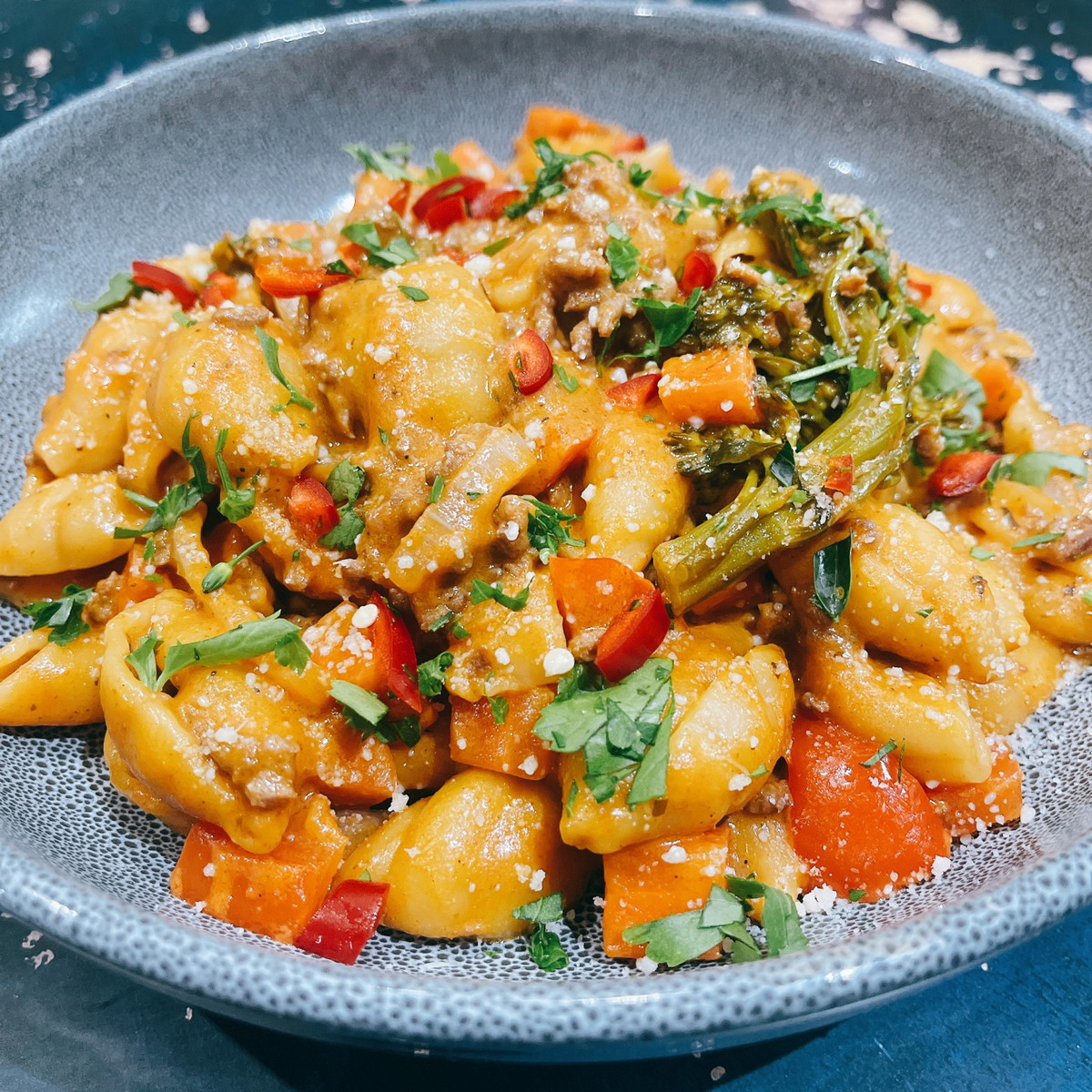 One-Pot Pasta Bolognese with Vegetables 