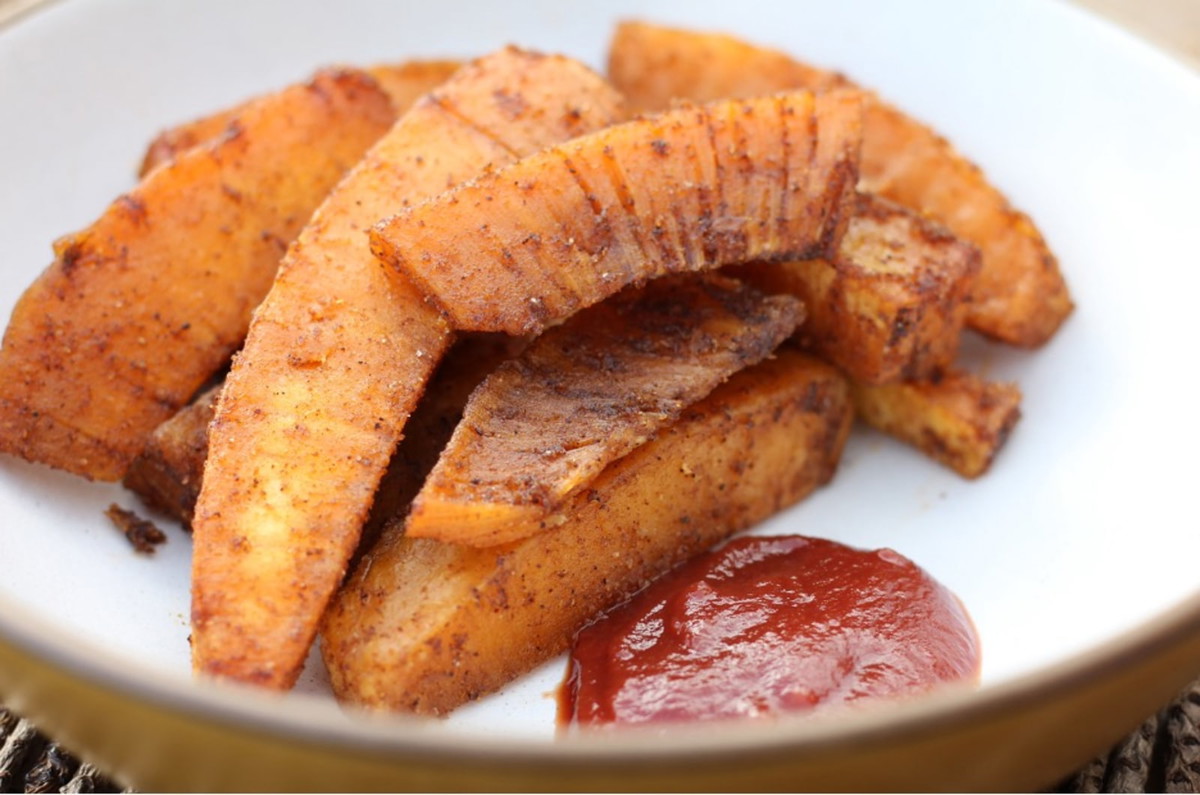 Cajun Baked ʻUlu Fries