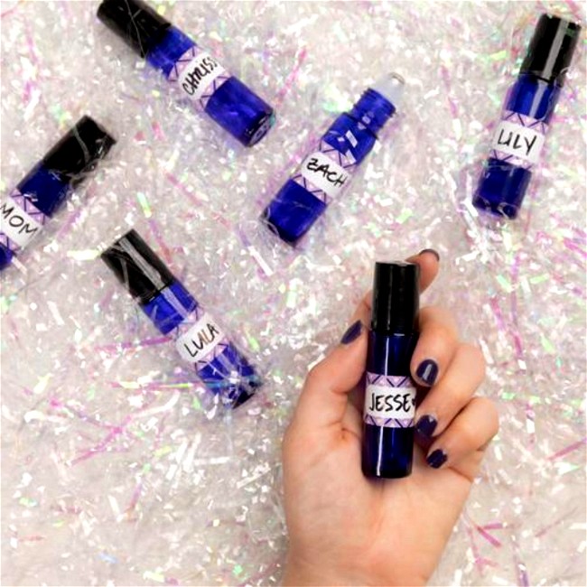 Image of How To Make Essential Oil Rollerballs