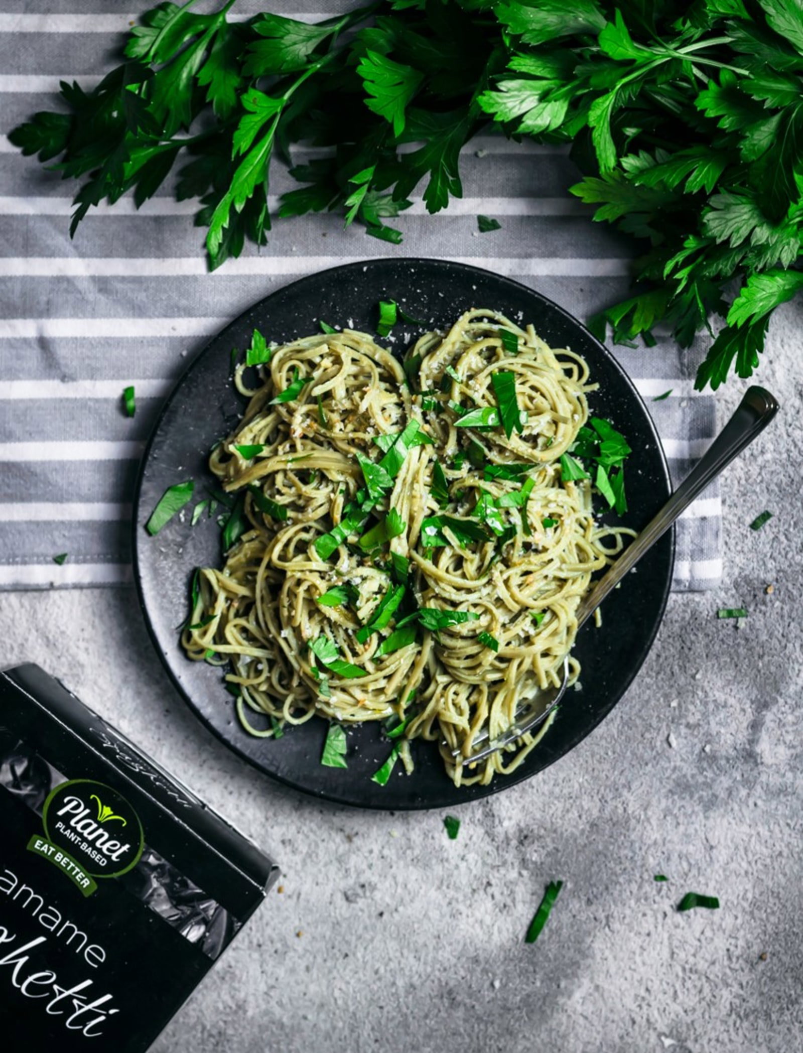 Parsley Hummus Spaghetti