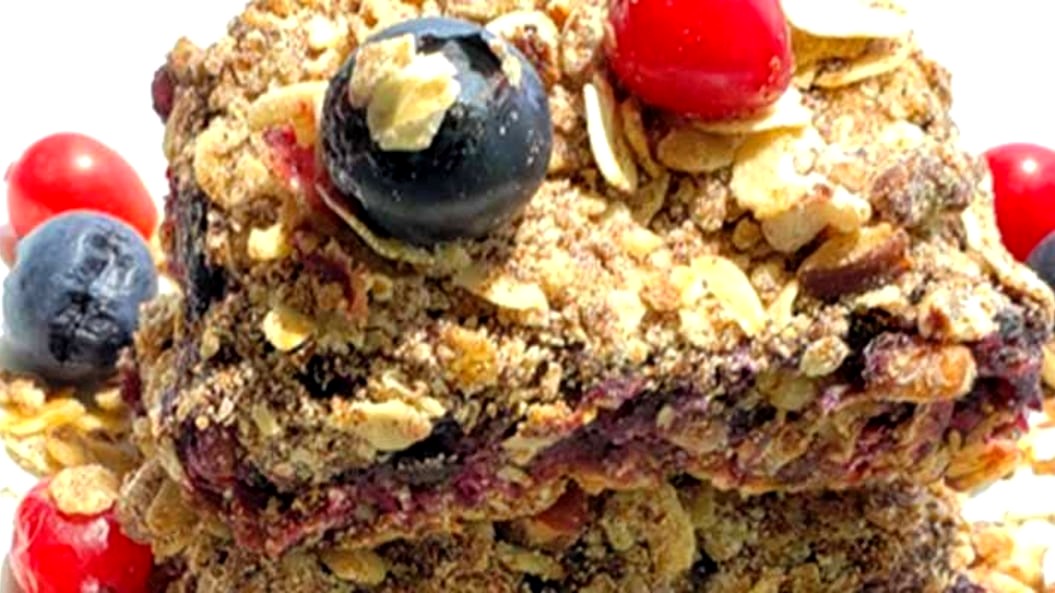 Image of Partridgeberry Wild Blueberry Crumble with Pecan Topping