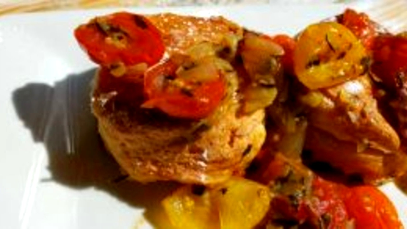 Image of Tomato Cobbler with Distinctive Biscuits