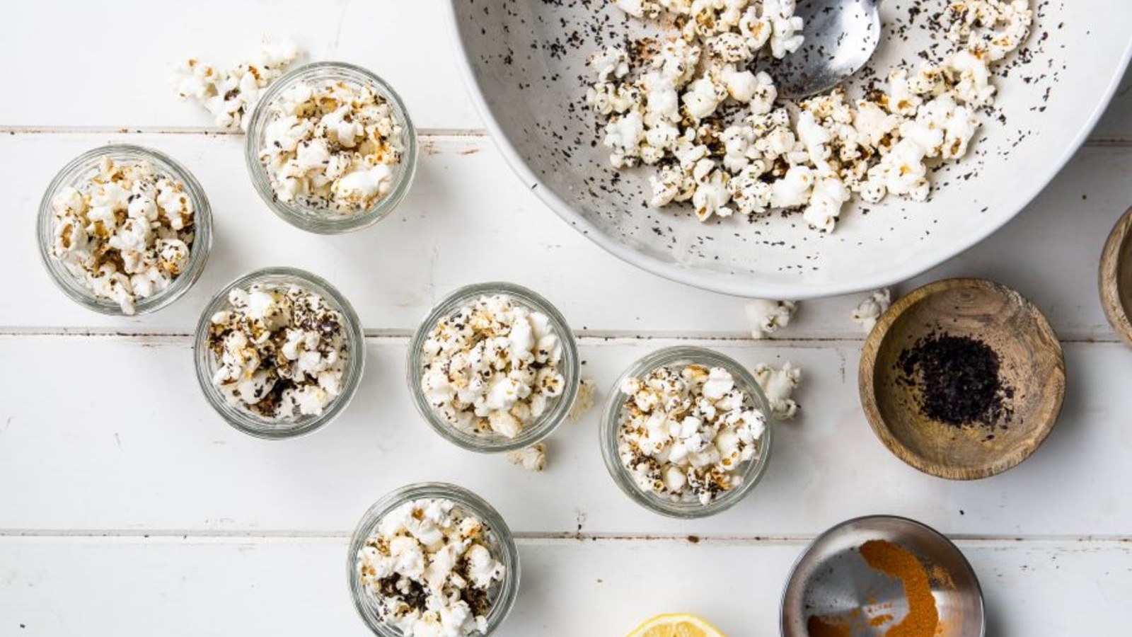 Image of Nori and Rosemary popcorn