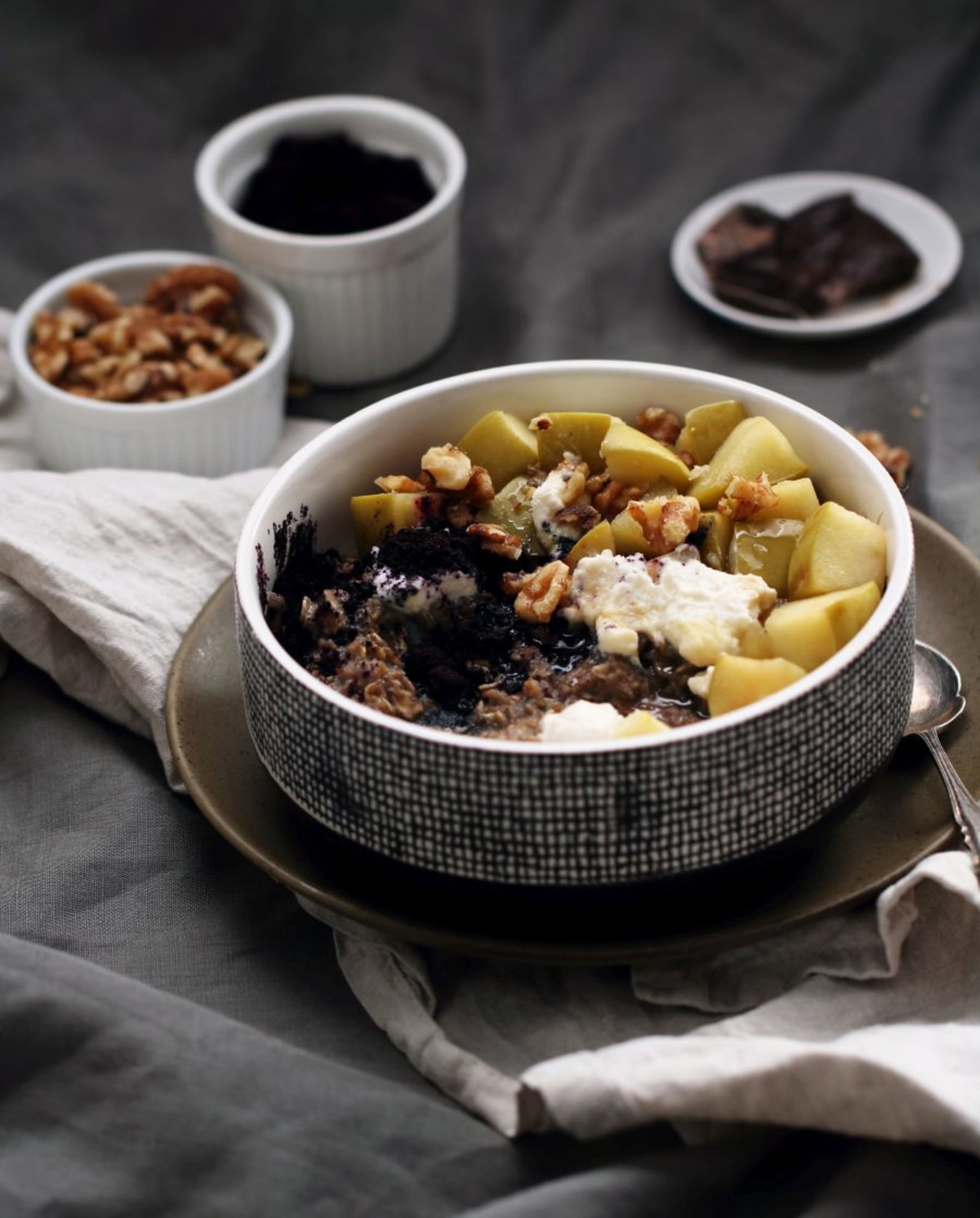 Spiced Chai and Maqui Porridge