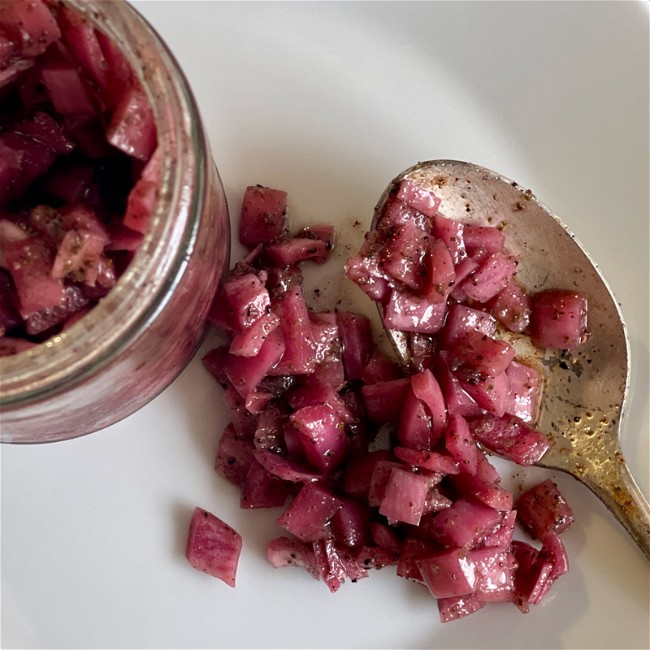 Image of Marinated Red Onions