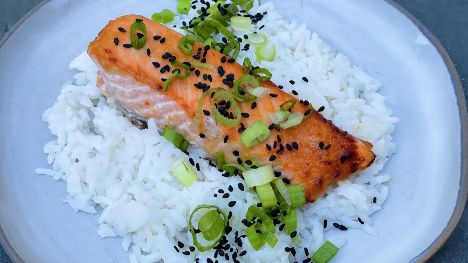 Image of Broiled Salmon with Coconut Rice and Scallions 