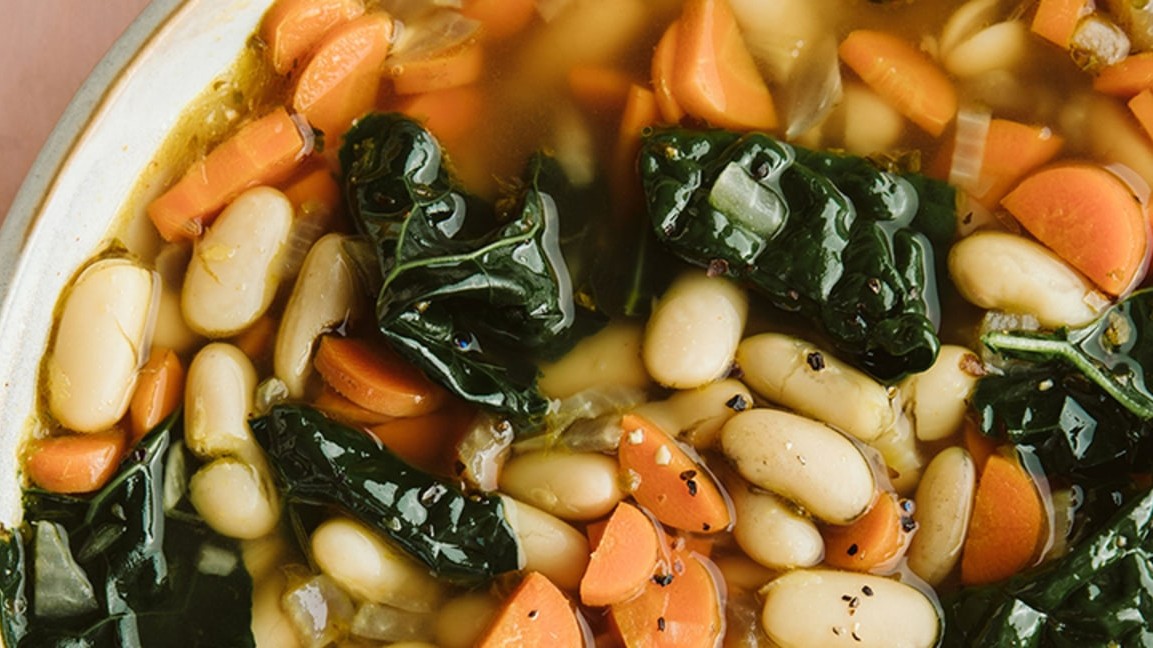 Image of Winter Kale & White Bean Soup