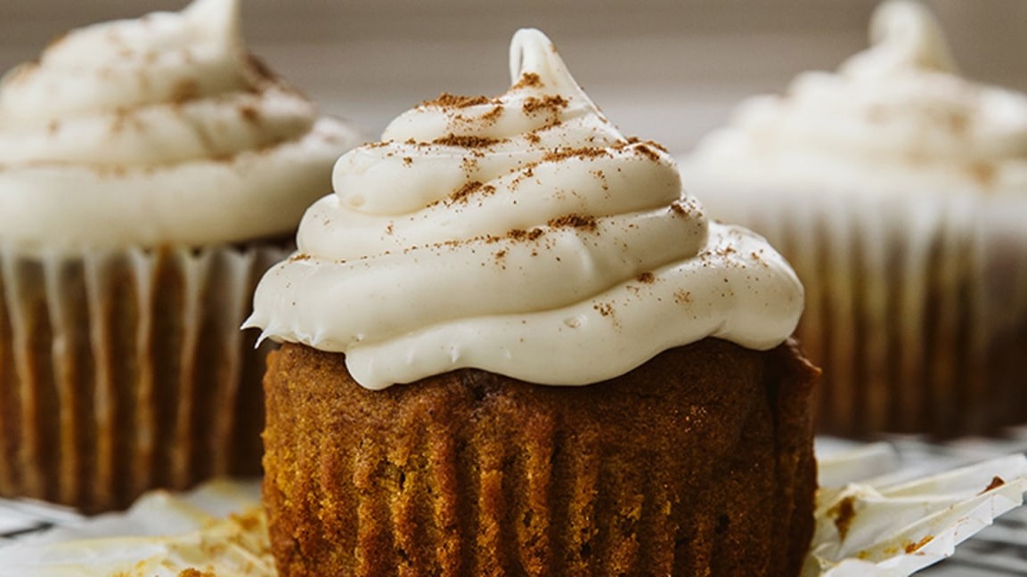 Image of Pumpkin Cupcakes with Maple Frosting