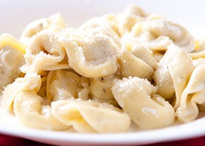 Image of Chicken Alfredo Tortellini