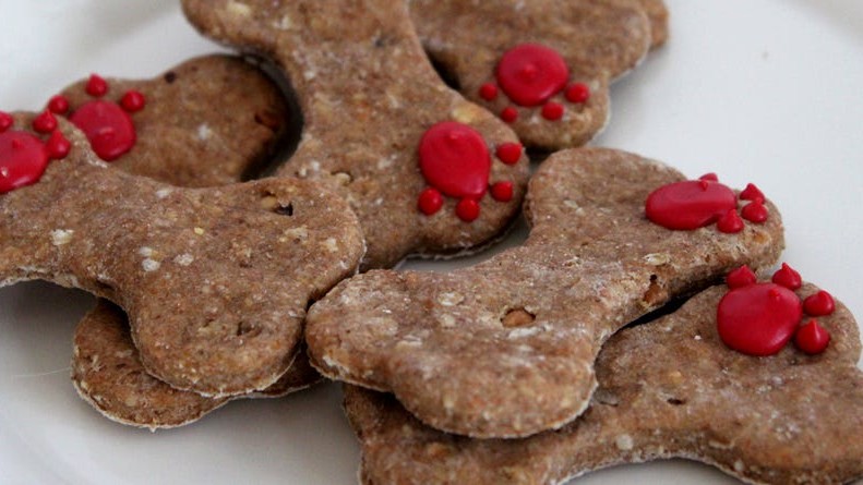 Image of Peanut Butter and Strawberry Jam Dog Treats