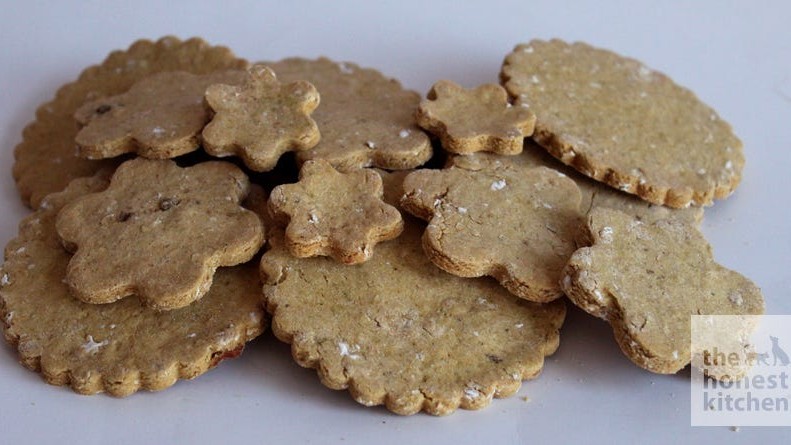 Image of Superfood Pour Overs Dog Treats